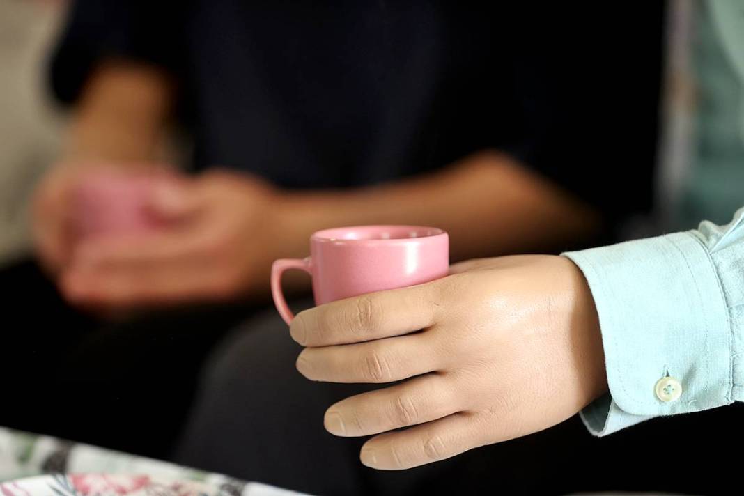 Protez kollarıyla diğer çiftçilere 30 yıldır taş çıkartıyor! Engelli çiftçinin azmi takdir topluyor 8